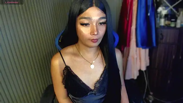 Snapshot of TrinityFucksYou chatting on 10, 7, 2026 TrinityFucksYou online show from 10, 7, 2026