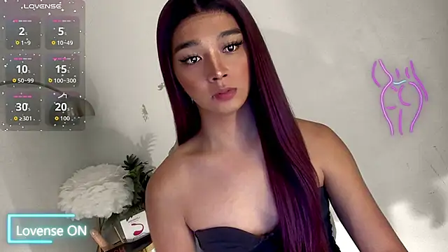 TrinityFucksYou online show from 12, 10, 2025