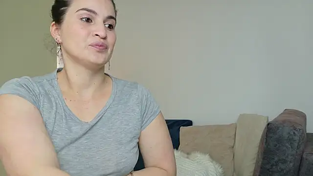 lizdevine online show from 9, 11, 2025