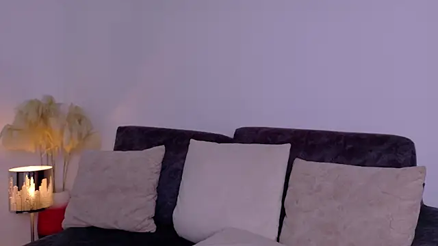 lizdevine online show from 23, 9, 2025