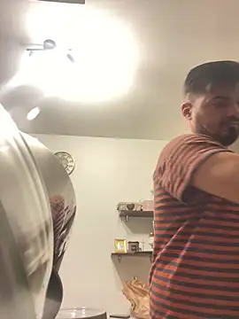 Snapshot of imooLoov chatting on 26, 11, 2025 imooLoov online show from 26, 11, 2025