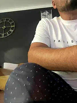 Snapshot of imooLoov chatting on 20, 10, 2025 imooLoov online show from 20, 10, 2025