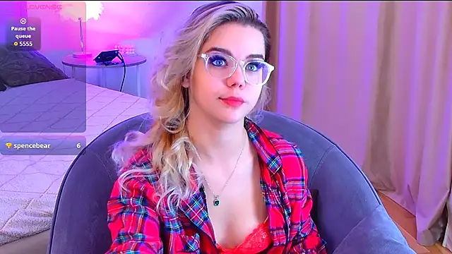 PrincessSlay online show from 25, 9, 2025