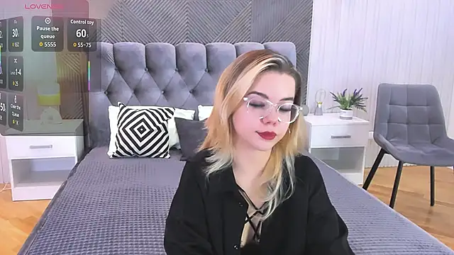 PrincessSlay online show from 23, 10, 2025