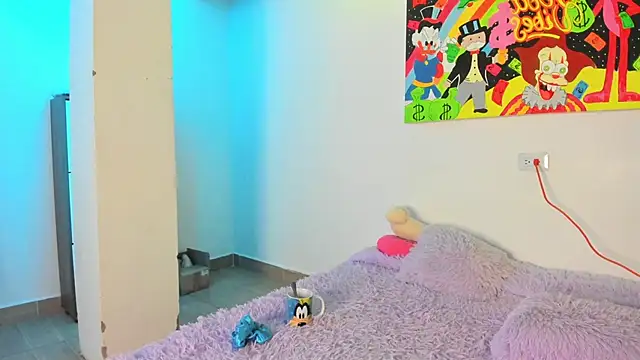 MiaVillalobos online show from 28, 11, 2025