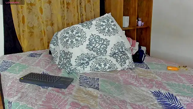 JamesDeker online show from 8, 1, 2026