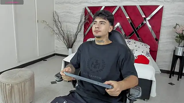 JamesDeker online show from 23, 10, 2025