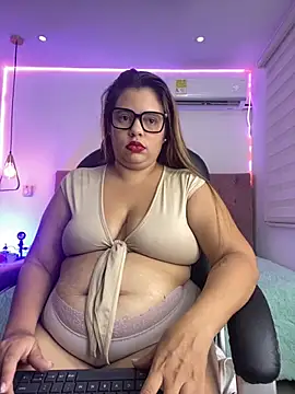 Velveet x online show from 22, 10, 2025