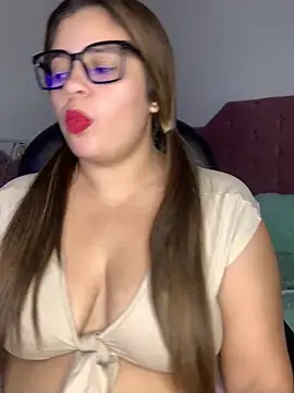 Velveet x online show from 16, 10, 2025