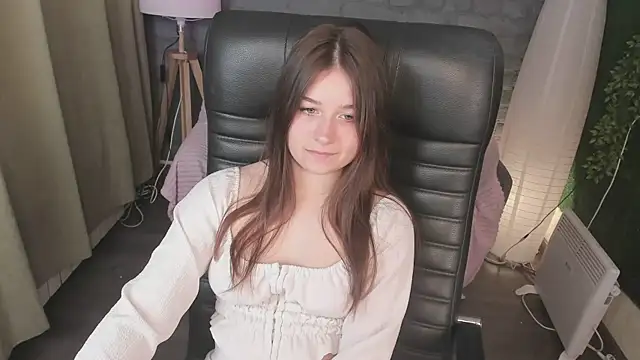 Enny Kris online show from 21, 9, 2025