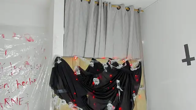 JulianaCarter online show from 18, 10, 2025