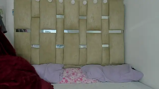 JulianaCarter online show from 18, 12, 2025