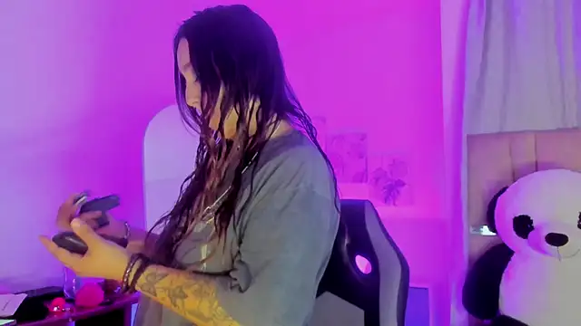 JulianaCarter online show from 10, 9, 2025