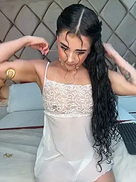 AngelinaDuvall online show from 24, 3, 2026