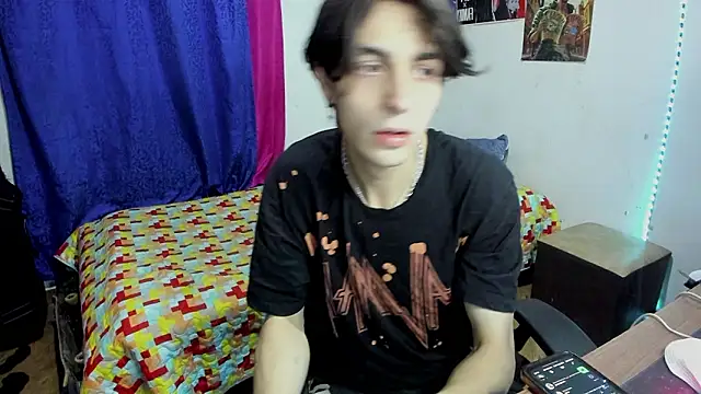 golden ryyan online show from 12, 2, 2026