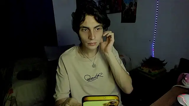 golden ryyan online show from 12, 3, 2026