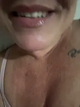 MaluLemos online show from 12, 9, 2025