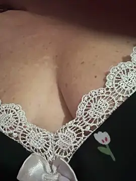 MaluLemos online show from 13, 10, 2025