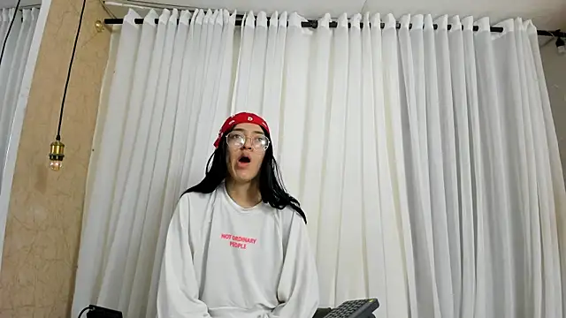 michaelmistress online show from 8, 10, 2025