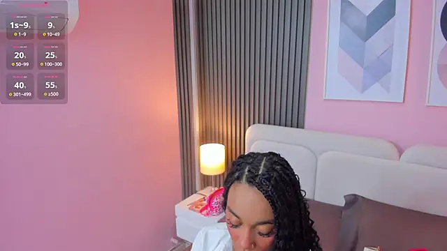 Clawdeen  wolf online show from 15, 11, 2025