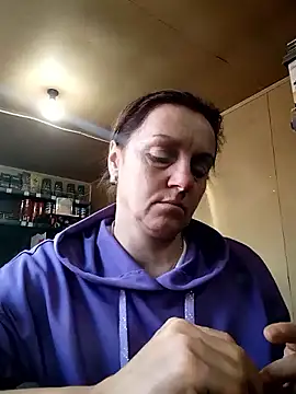 KimmyAghora online show from 23, 9, 2025