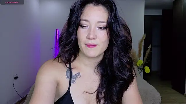 Eliih 01 online show from 13, 4, 2026