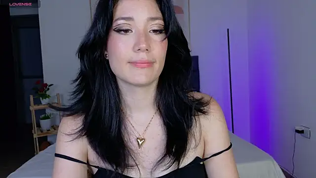 Eliih 01 online show from 7, 10, 2025