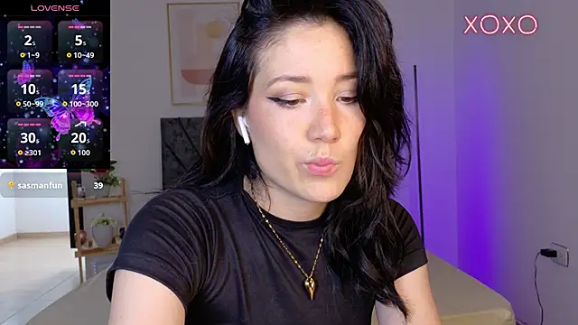 Eliih 01 online show from 15, 10, 2025