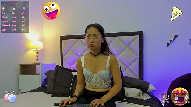 Snapshot of bravepetunia chatting on 5, 11, 2025 bravepetunia online show from 5, 11, 2025