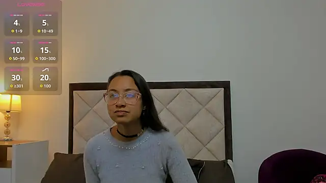 Snapshot of bravepetunia chatting on 24, 10, 2025 bravepetunia online show from 24, 10, 2025