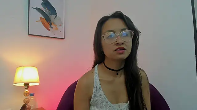 Snapshot of bravepetunia chatting on 13, 11, 2025 bravepetunia online show from 13, 11, 2025