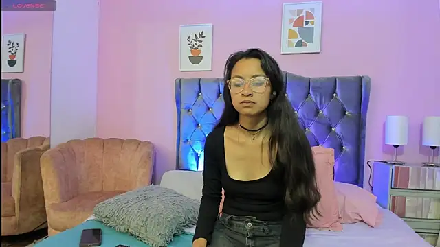 Snapshot of bravepetunia chatting on 19, 9, 2025 bravepetunia online show from 19, 9, 2025