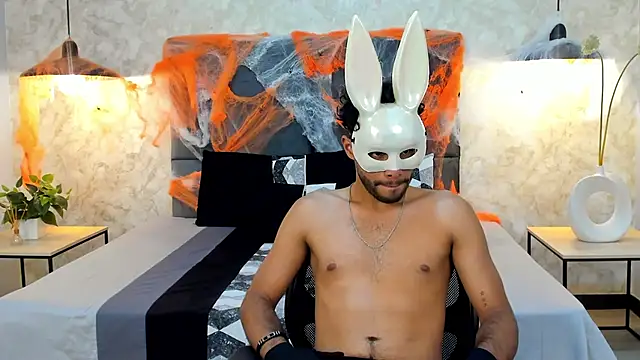 Snapshot of RaphaelDufort chatting on 29, 10, 2025 RaphaelDufort online show from 29, 10, 2025