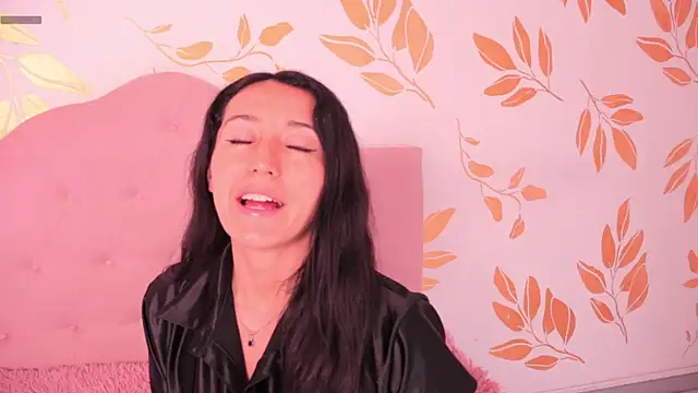 Ginevra esposito online show from 12, 3, 2026