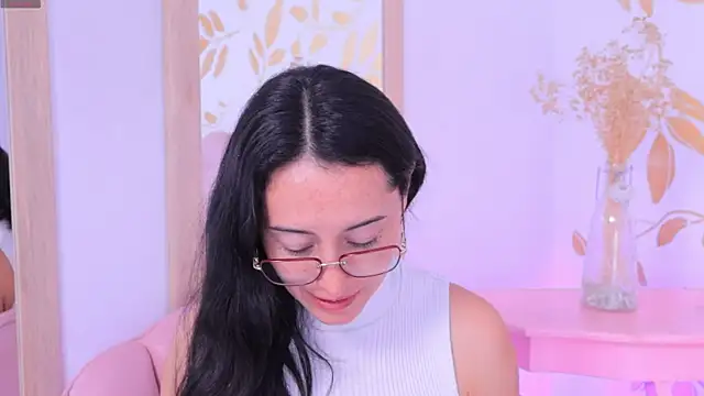 Ginevra esposito online show from 25, 9, 2025