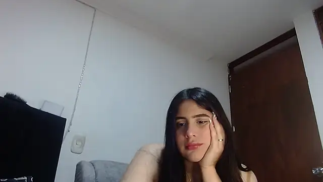 Snapshot of Electraweb_09 chatting on 29, 10, 2025 Electraweb 09 online show from 29, 10, 2025