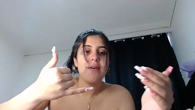 Snapshot of Electraweb_09 chatting on 19, 10, 2025 Electraweb 09 online show from 19, 10, 2025