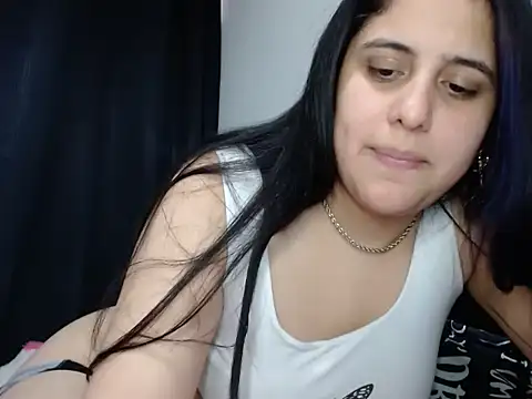 Snapshot of Electraweb_09 chatting on 14, 11, 2025 Electraweb 09 online show from 14, 11, 2025