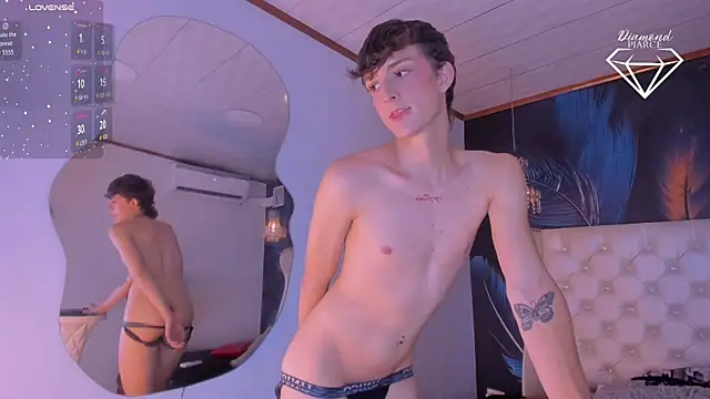 Diamond Piarce online show from 12, 11, 2025