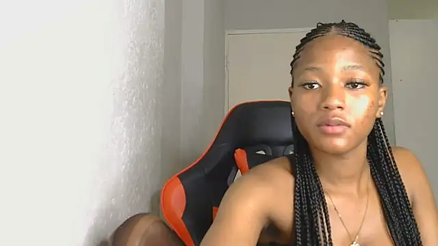 Ballenciaa online show from 18, 12, 2025