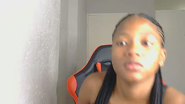 Ballenciaa online show from 17, 12, 2025