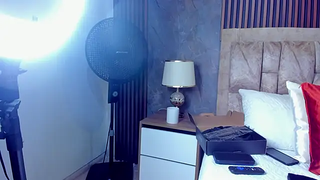 linda cabal online show from 23, 9, 2025