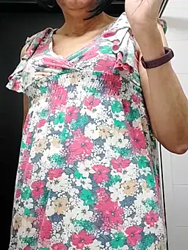 Emily de Carla online show from 12, 2, 2026