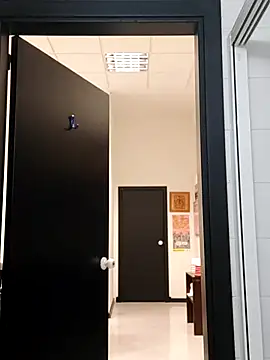 Emily de Carla online show from 7, 1, 2026