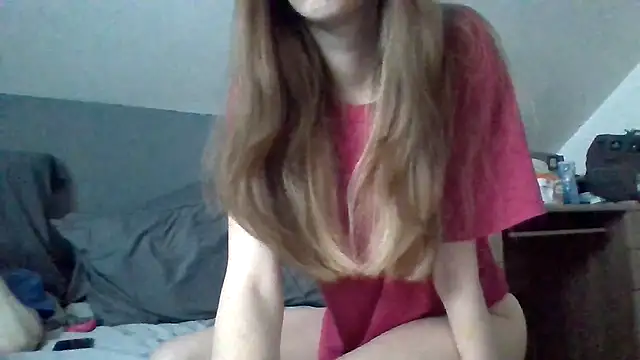 sarah2007 online show from 5, 11, 2025