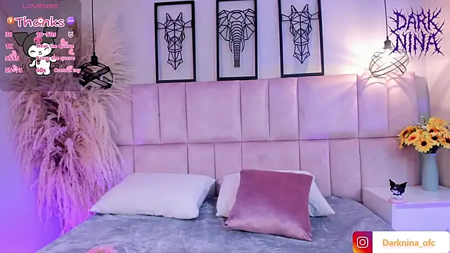 Dark nina  online show from 25, 9, 2025