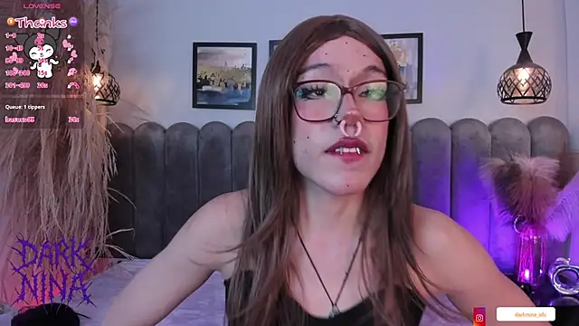 Dark nina  online show from 8, 11, 2025