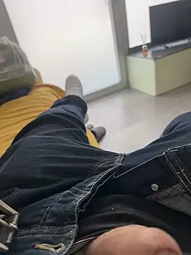 Skizzo6980 online show from 26, 2, 2026