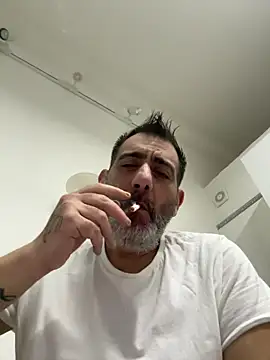 Skizzo6980 online show from 27, 2, 2026