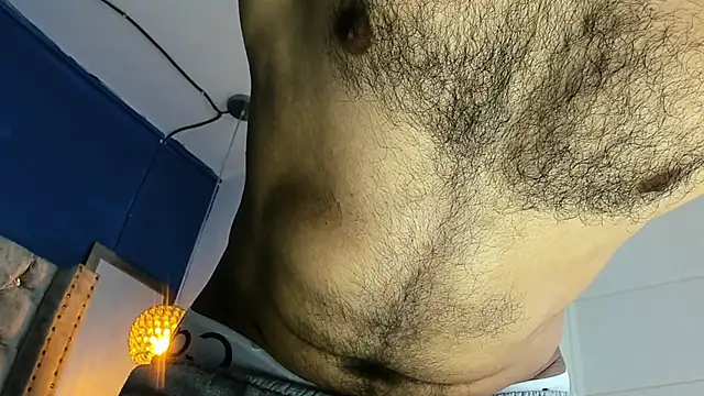 latinhotmuscle online show from 6, 5, 2026